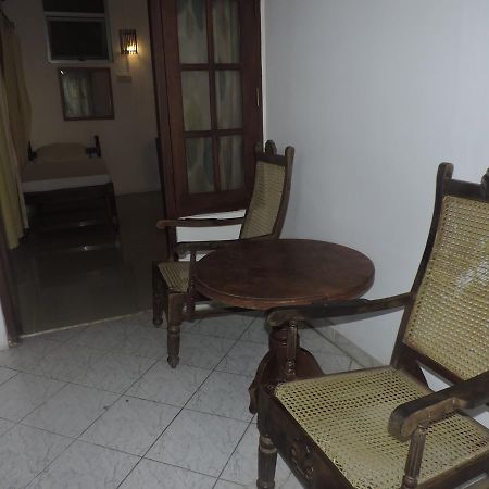 Primrose Guest House Unawatuna Eksteriør billede