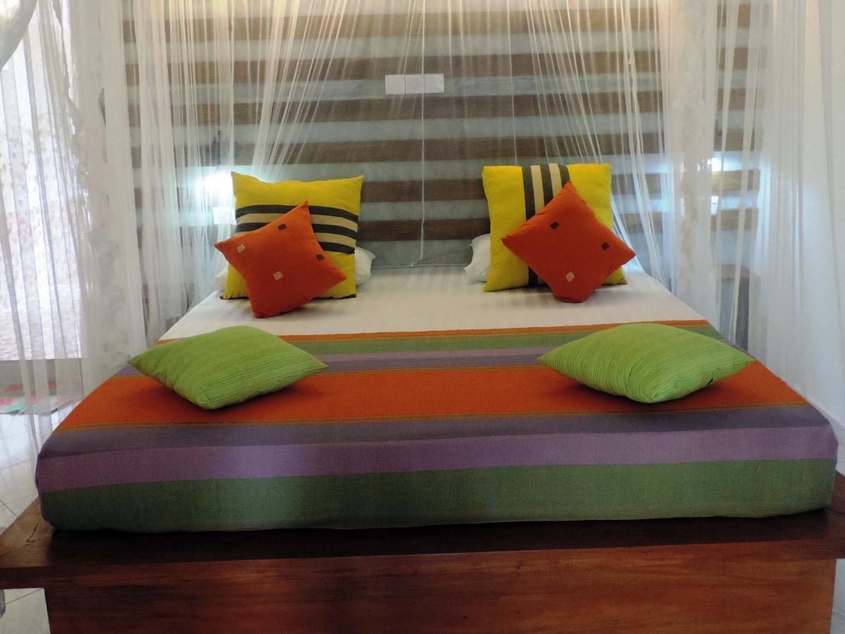 Primrose Guest House Unawatuna Eksteriør billede