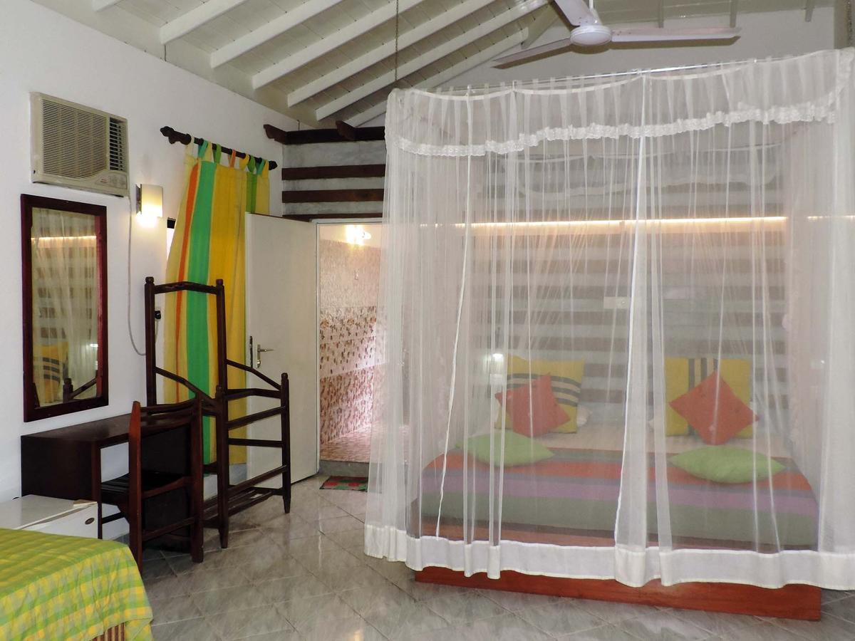 Primrose Guest House Unawatuna Eksteriør billede