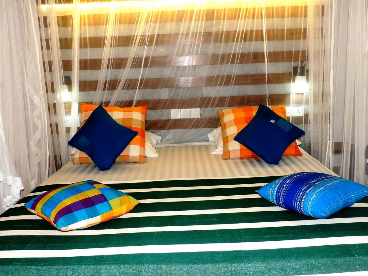 Primrose Guest House Unawatuna Eksteriør billede