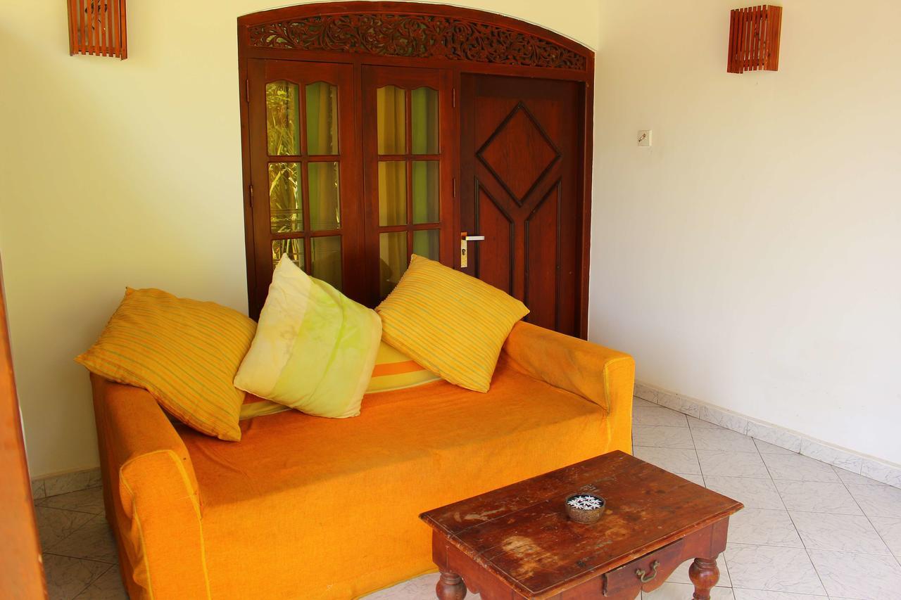 Primrose Guest House Unawatuna Eksteriør billede