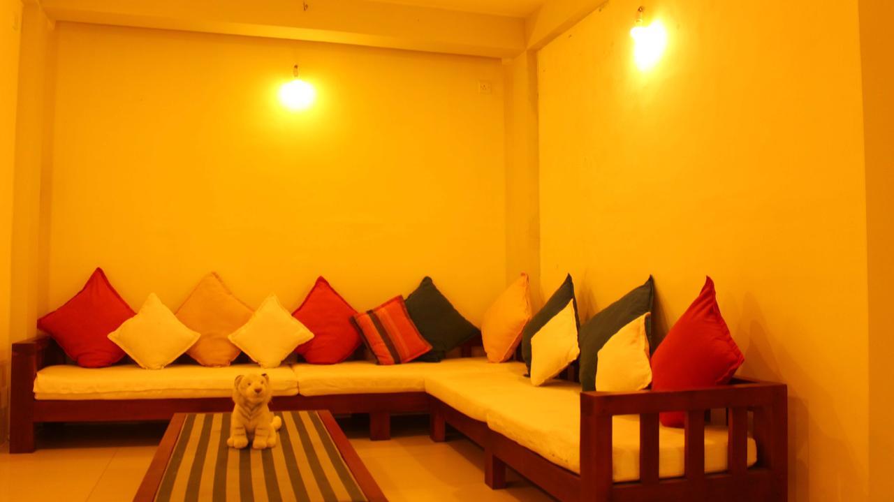 Primrose Guest House Unawatuna Eksteriør billede