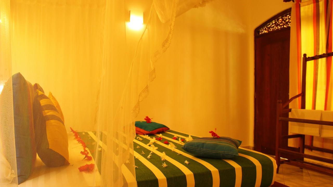 Primrose Guest House Unawatuna Eksteriør billede