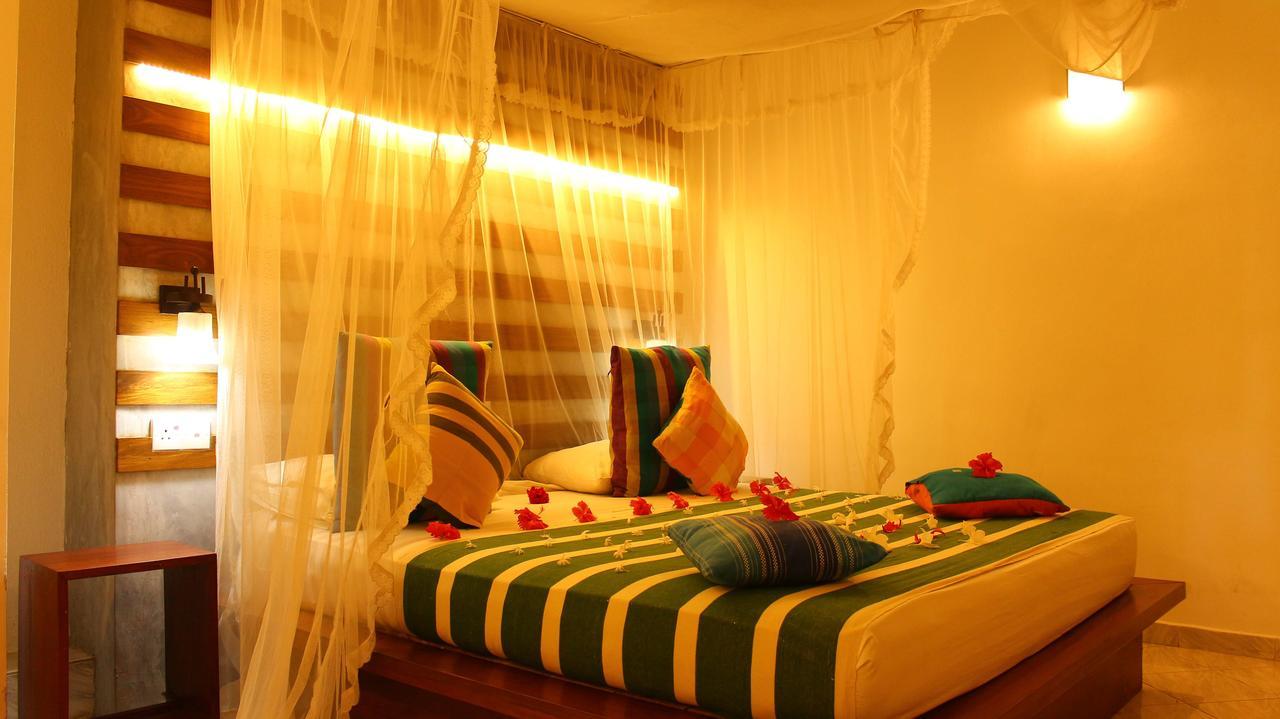 Primrose Guest House Unawatuna Eksteriør billede