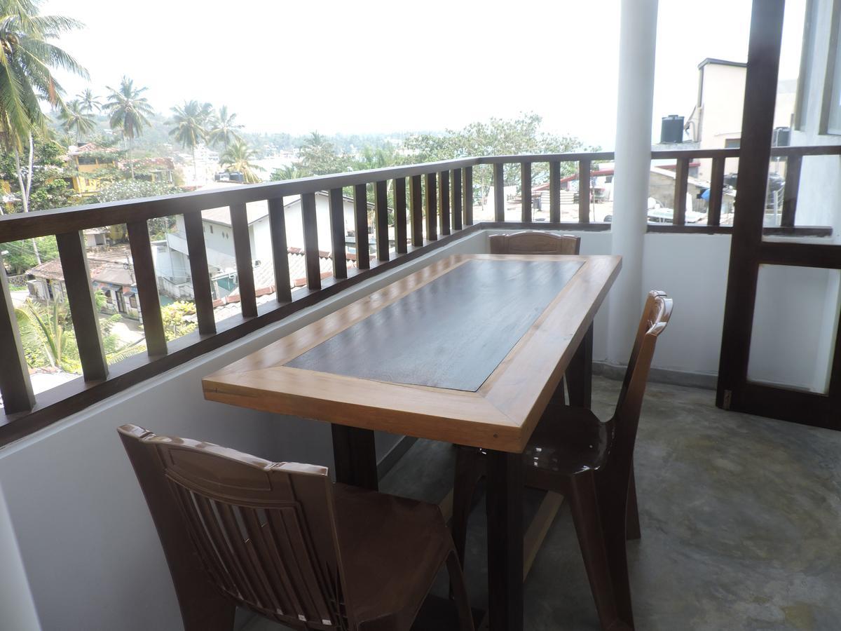 Primrose Guest House Unawatuna Eksteriør billede