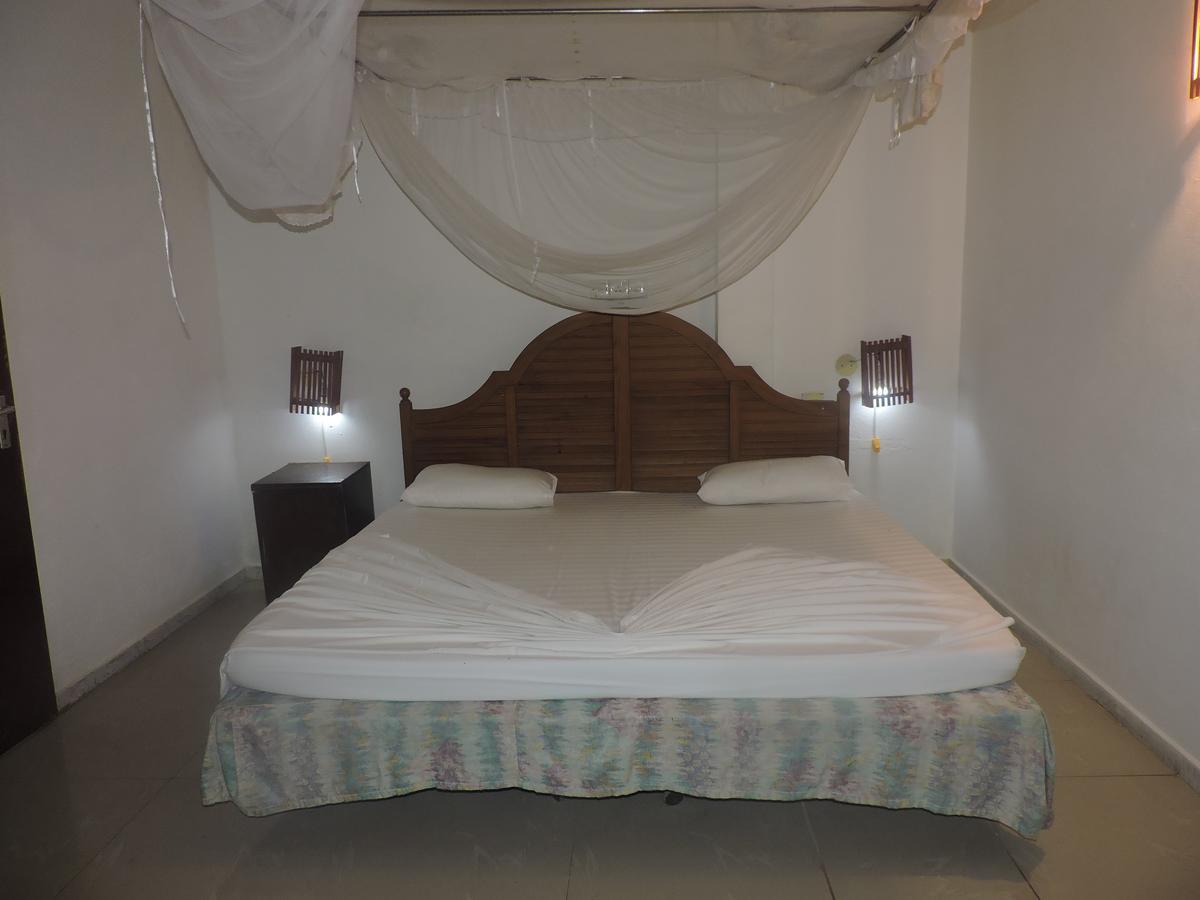 Primrose Guest House Unawatuna Eksteriør billede